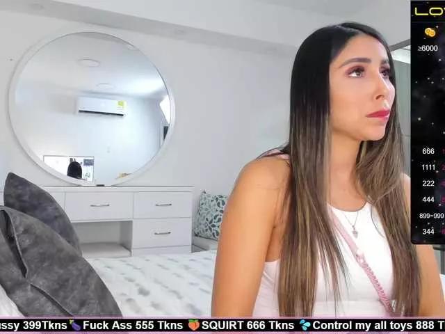 SallyeLeins on BongaCams 