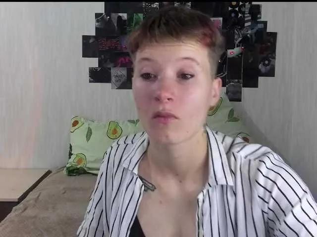 Sandra-a on BongaCams