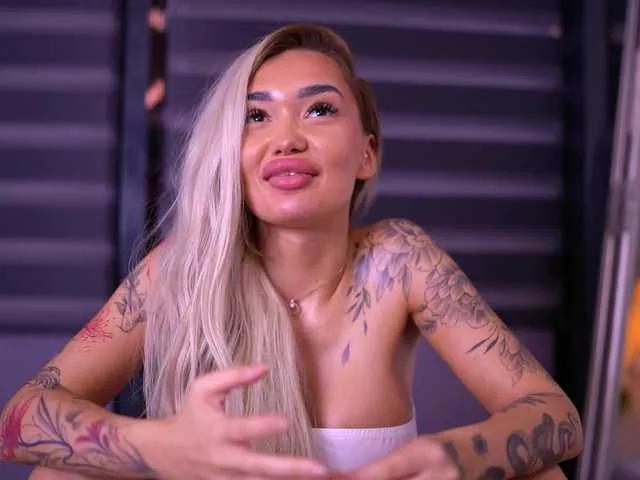 SashaFerrera on BongaCams 