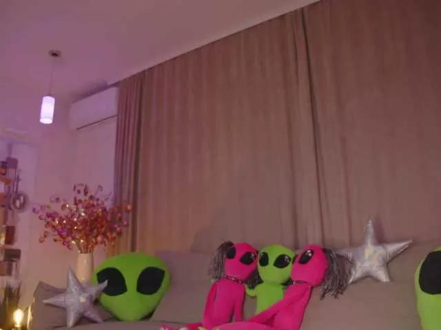 Offline SexyGames on BongaCams