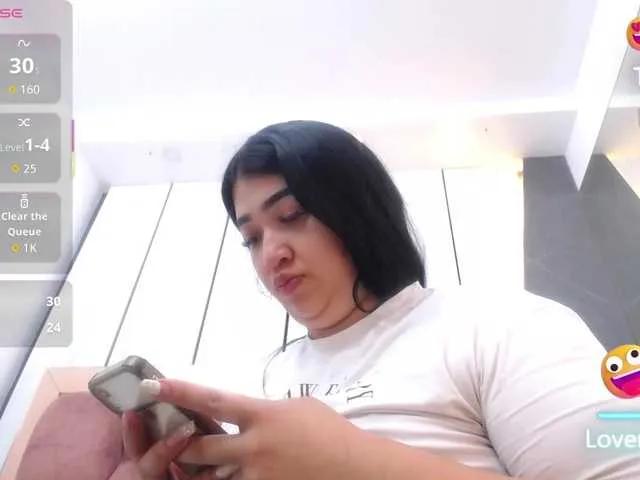 Freechat ShanonHughes on BongaCams