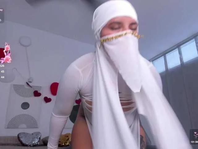 Offline shaza-khalan on BongaCams