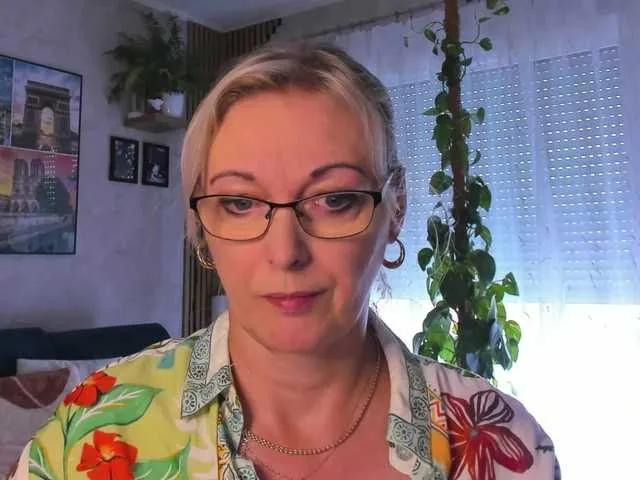 Offline SoftVANESSA on BongaCams