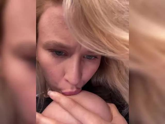Offline Sunlovv on BongaCams