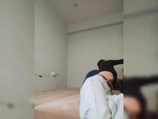 Freechat SurfinBird on BongaCams