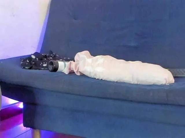 Offline SusanandEdward on BongaCams