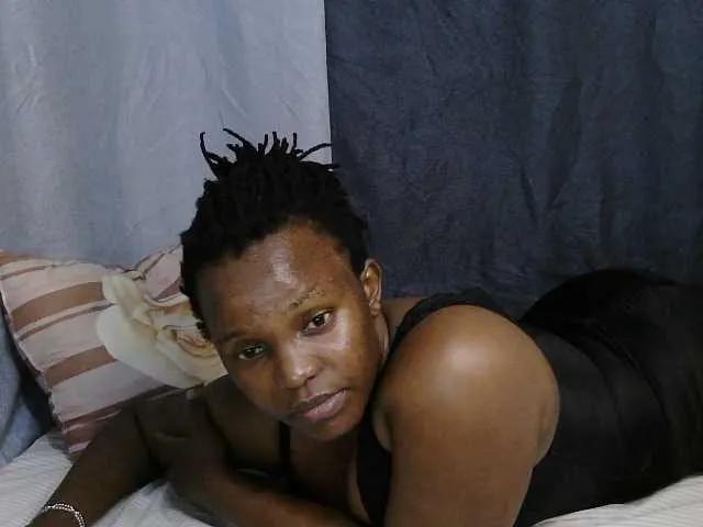 Freechat sweet-bunny-sweet on BongaCams