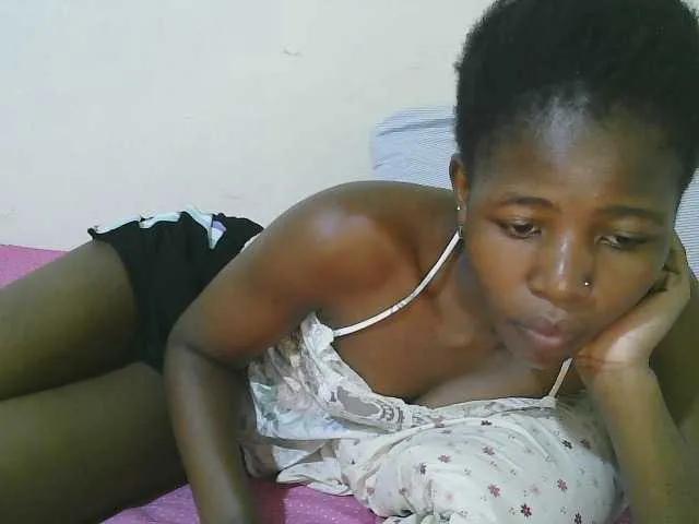 Freechat sweet-tatiana on BongaCams