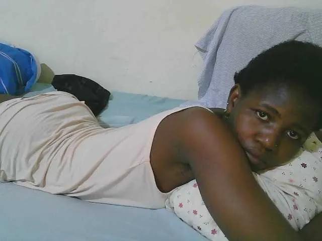 Freechat sweet-tatiana on BongaCams