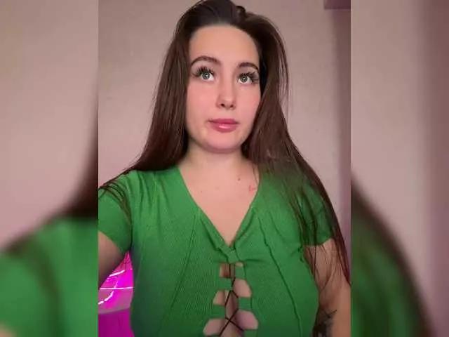 SweetyW- on BongaCams 