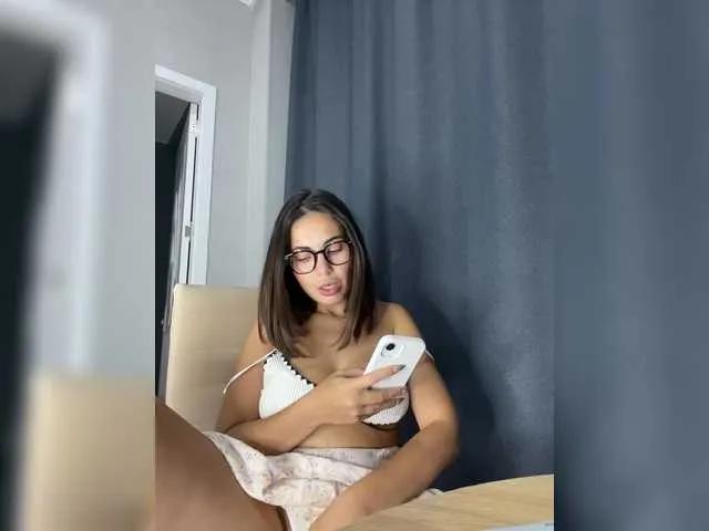 Freechat Talilia on BongaCams
