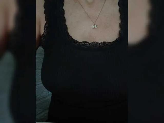 Freechat Tata42 on BongaCams