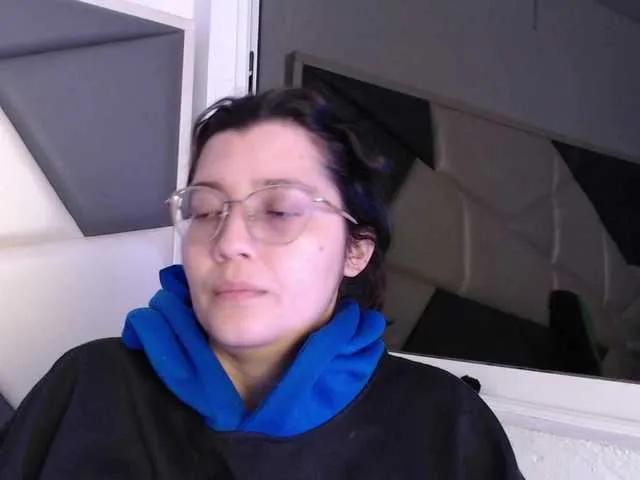 Freechat trixxxye on BongaCams