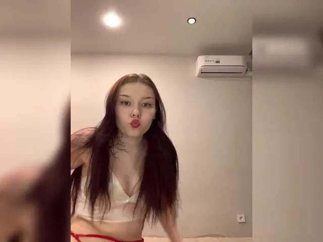 Offline TUYA2 on BongaCams