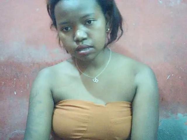 Offline valeria223 on BongaCams