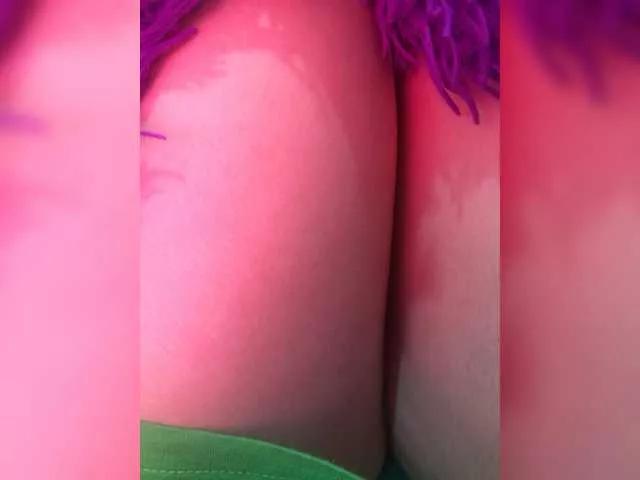 Offline VARY199999 on BongaCams