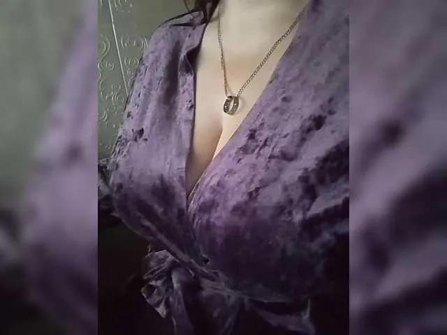 Offline VeronicaChica on BongaCams