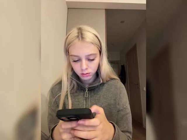 Offline VibroMashulka on BongaCams