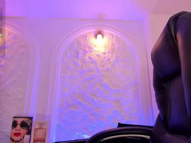 Offline ViolettCastel on BongaCams