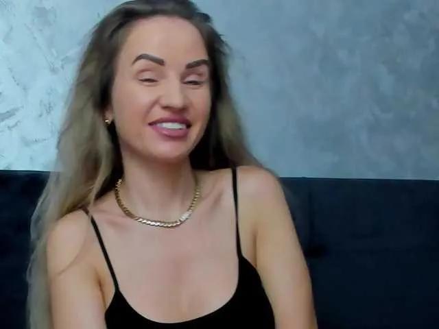 Freechat whiteAngel34 on BongaCams