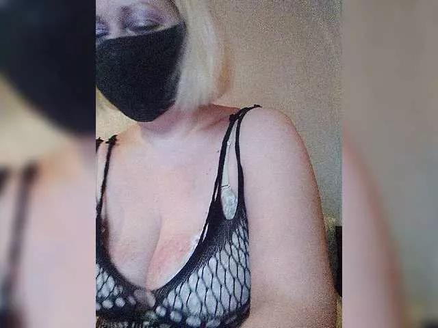 yana38a on BongaCams 