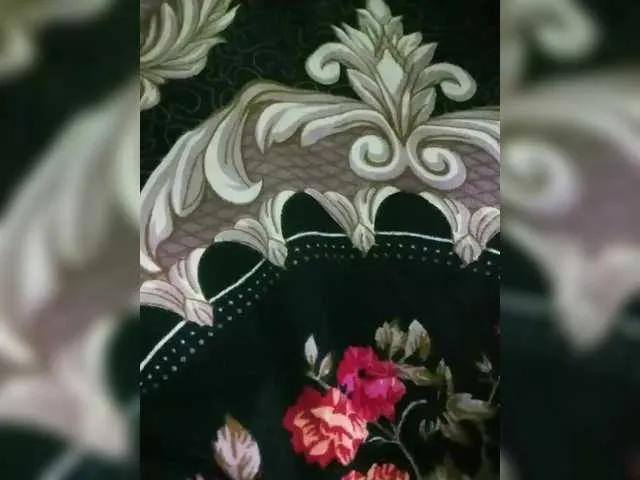 Offline YourAadhya on BongaCams