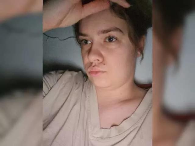 Offline YourWitcher on BongaCams
