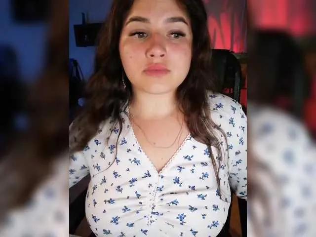 Offline Yulua1285 on BongaCams