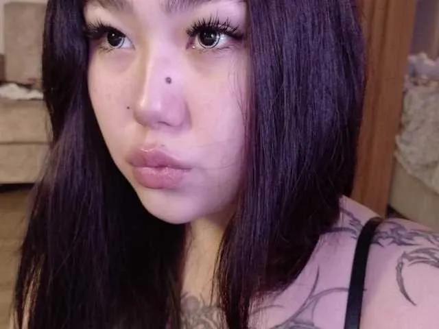 Freechat Yuriko-May on BongaCams