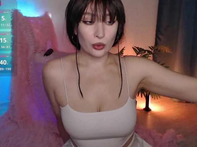 Offline Zeeeme on BongaCams