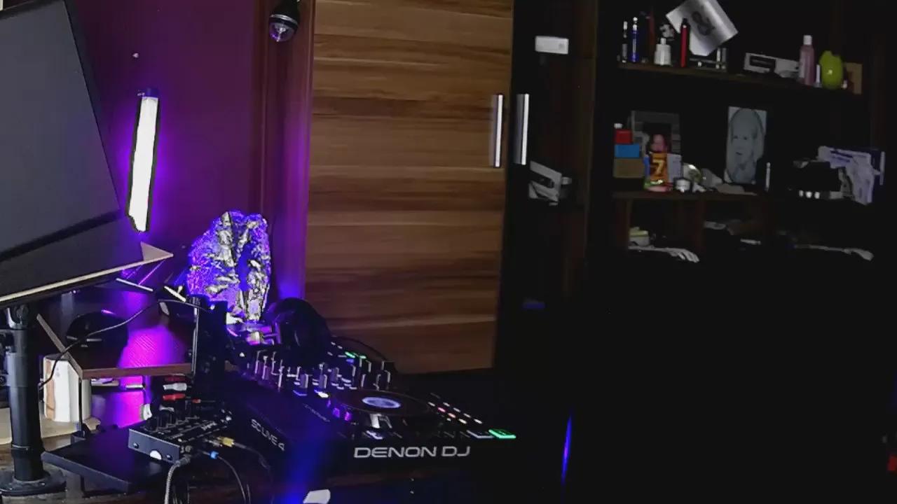 Cam4 1st_omen is Freechat 1st_omen — Freechat on Cam4