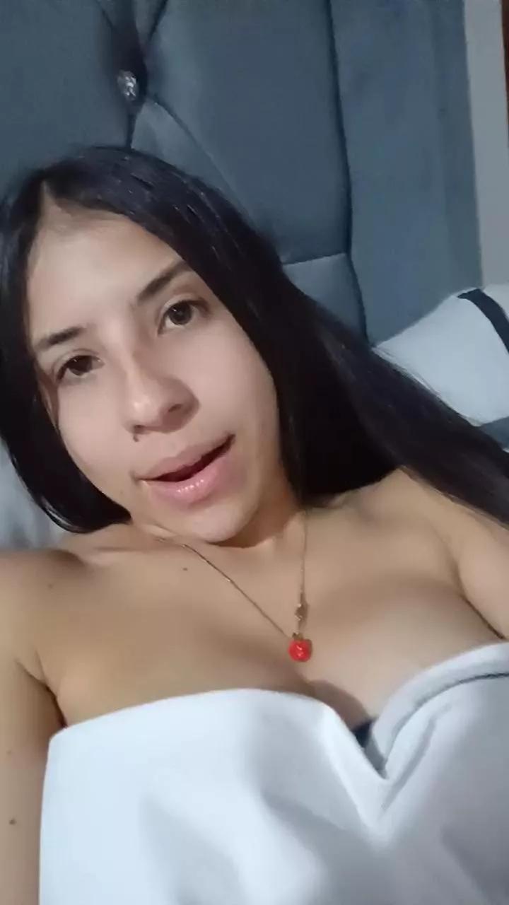29665095Lv on Cam4 