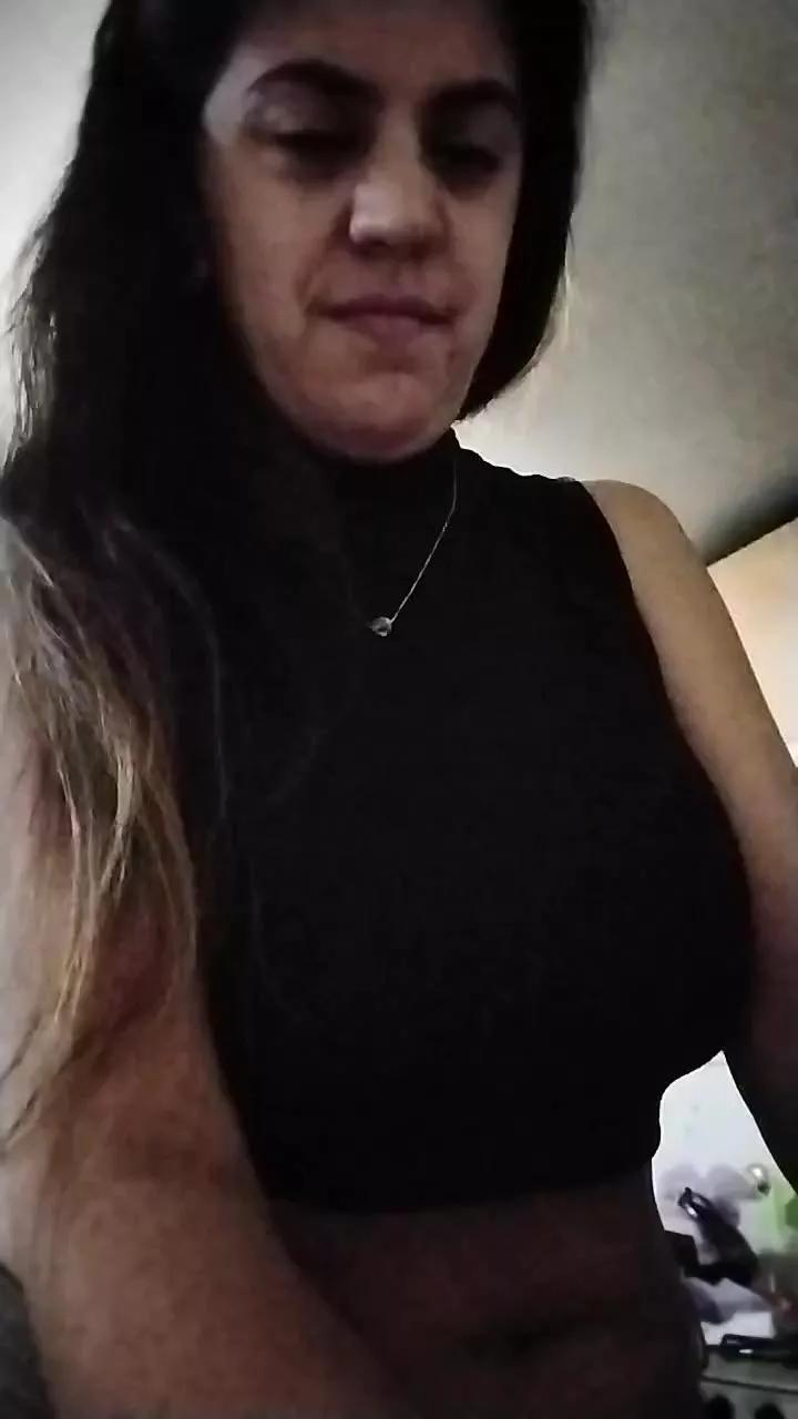 69Lolyta69 on Cam4 