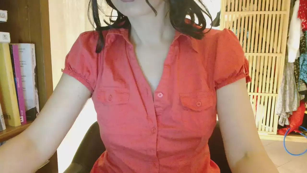 __nina on Cam4 