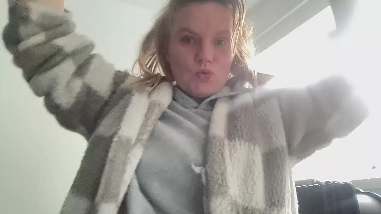 __samanthaalice on Cam4 