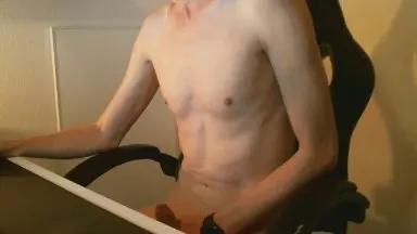 Offline _b0i on Cam4