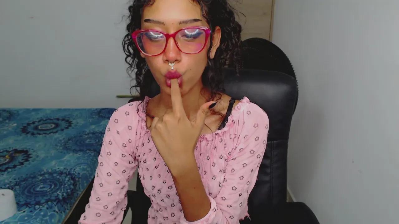 _Hibrida_ on Cam4