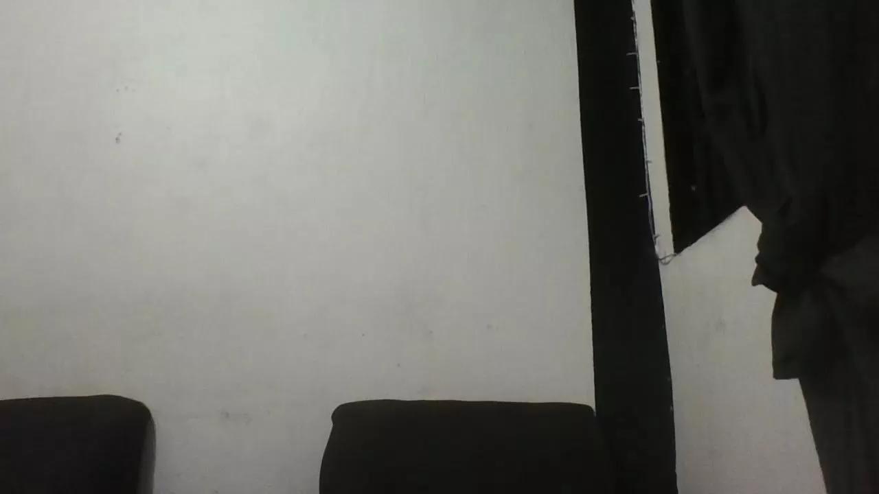 AcerRubber3 on Cam4 