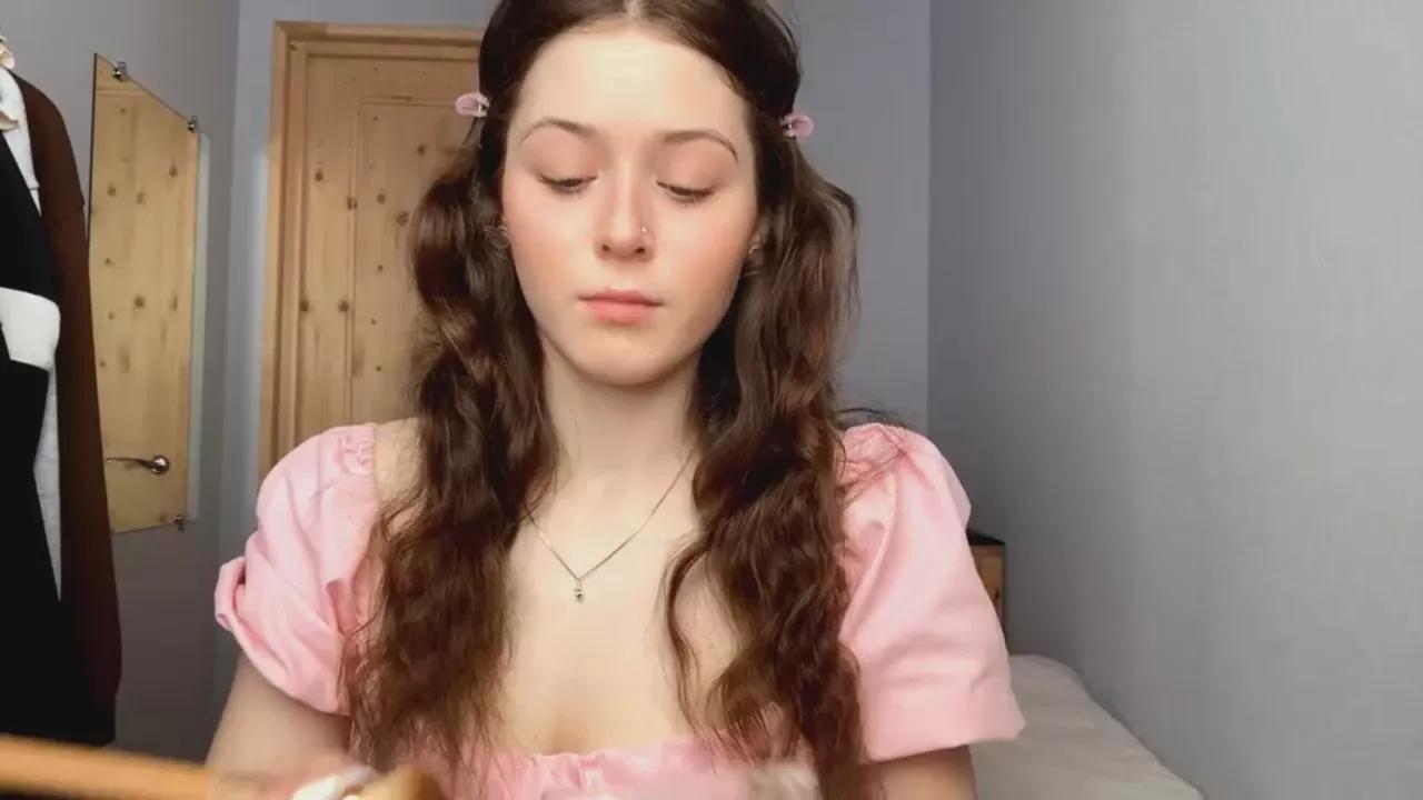 AdalineFontus on Cam4 