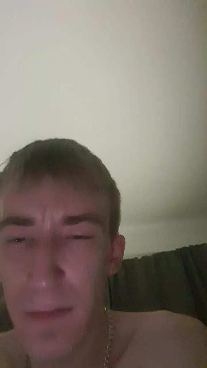 adamross1999 on Cam4 
