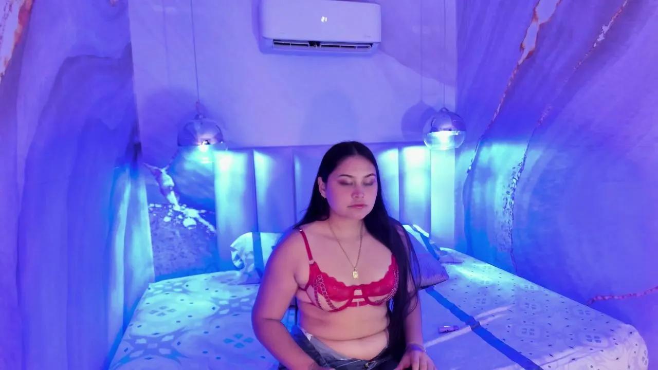 Offline AgnesRocuzzo on Cam4