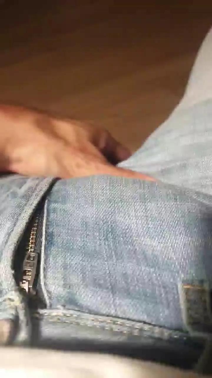 aia_191 on Cam4 