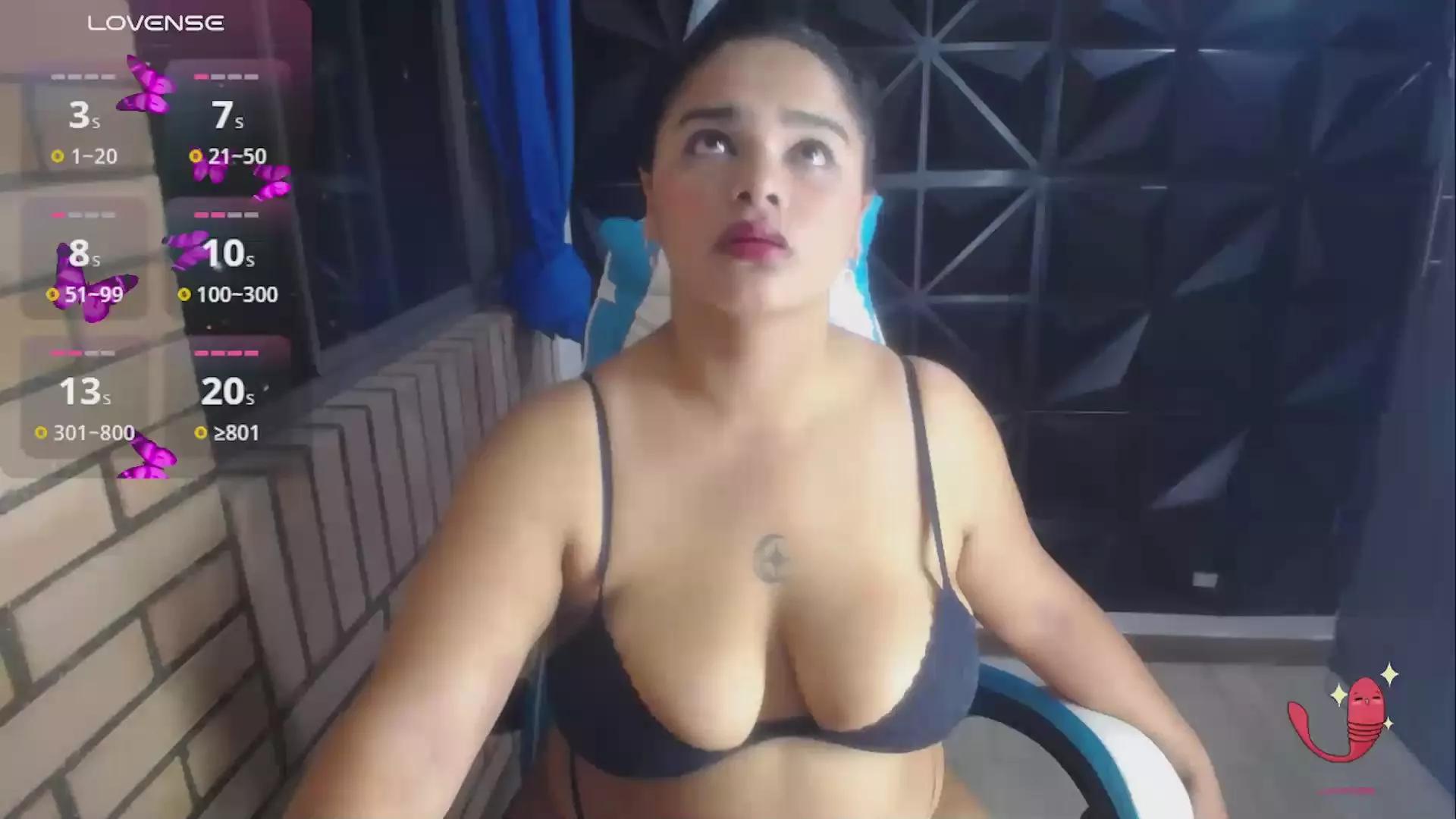 ainara_hampton9 on Cam4 