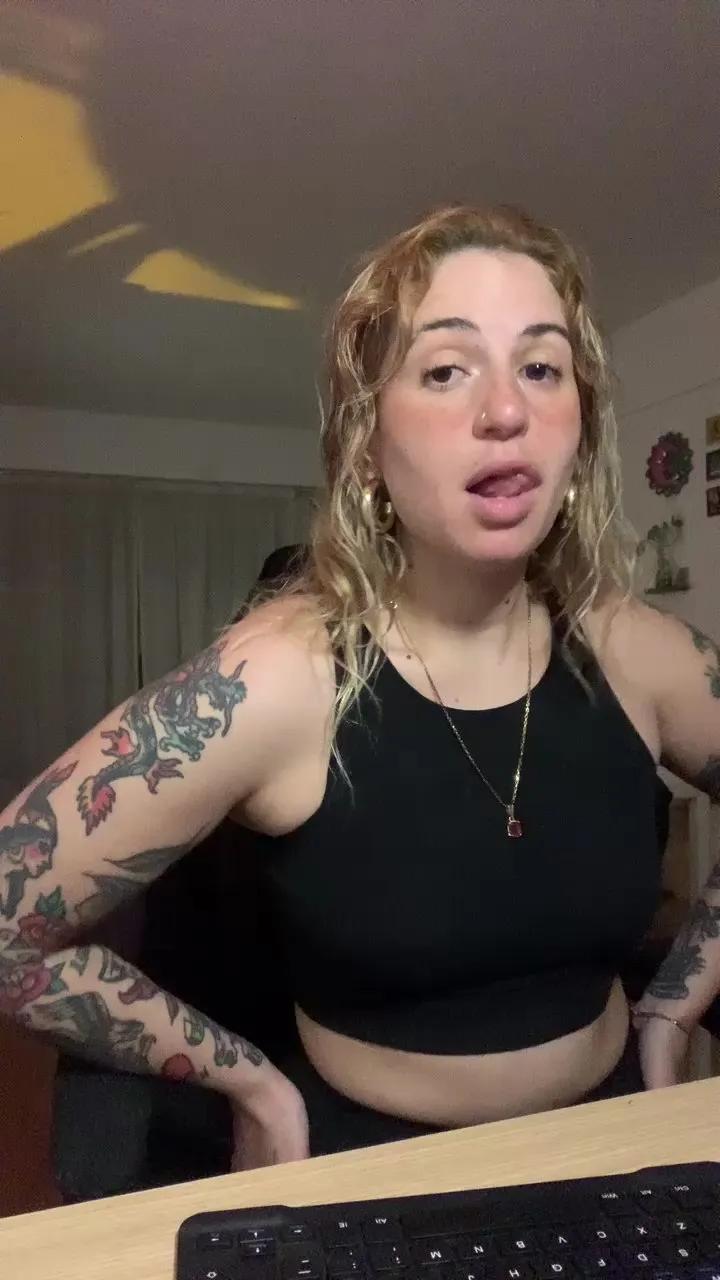 Offline AkariBruna on Cam4