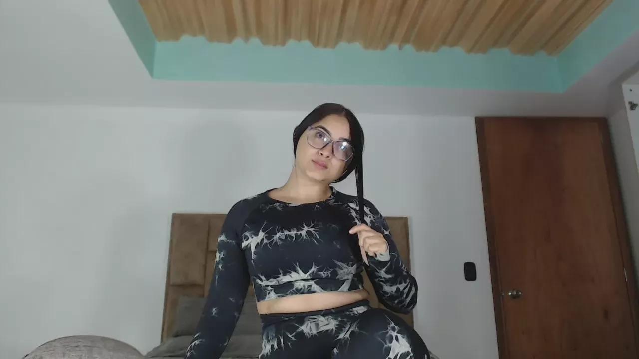 aleejhandra on Cam4 