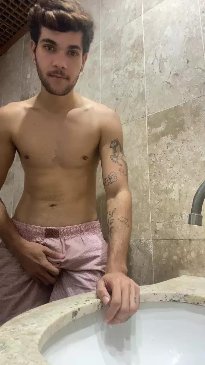 Alef_vega on Cam4 