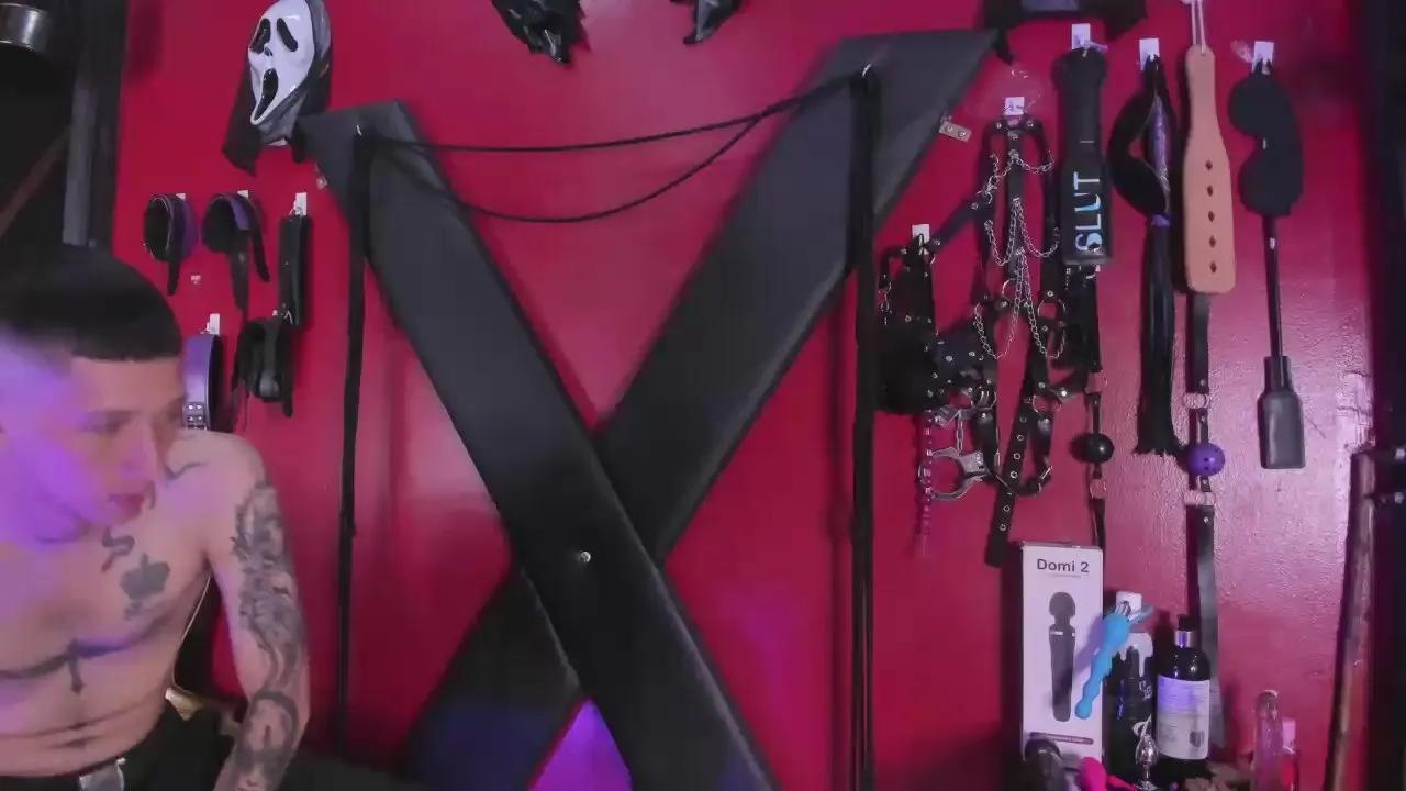 Offline alexa_n_alex on Cam4