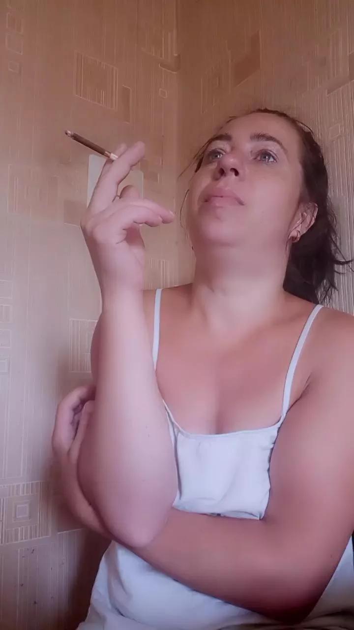AlinaSi on Cam4 