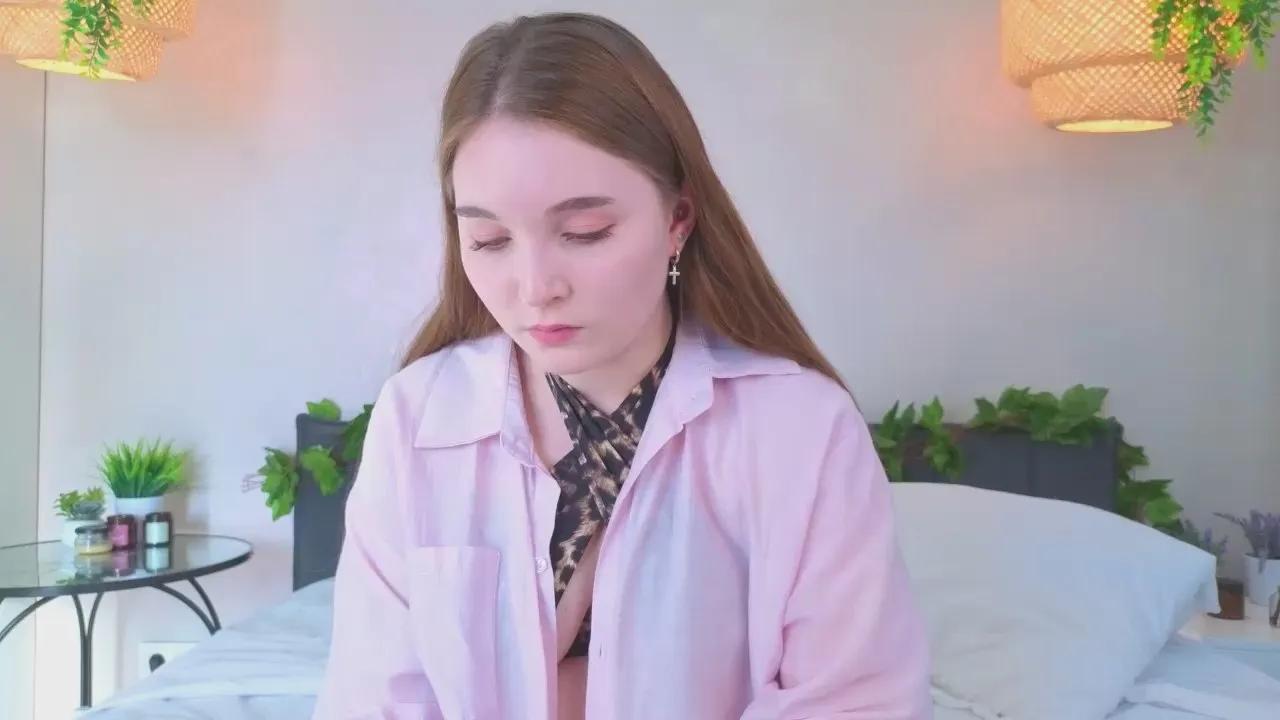 Freechat AlodieFitt on Cam4