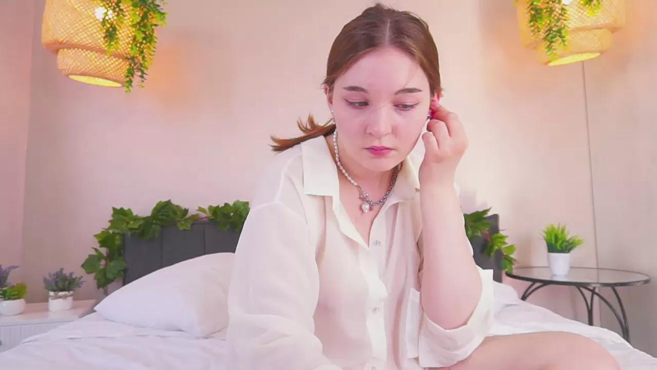 Freechat AlodieFitt on Cam4